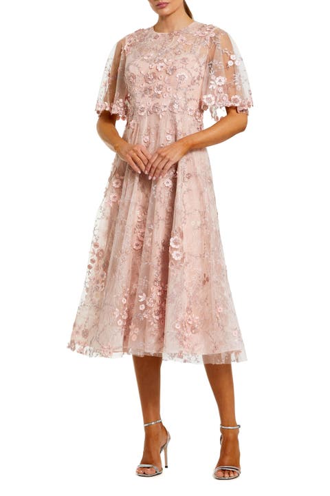 Petite Flutter Sleeve Floral Emboridered Midi Dress