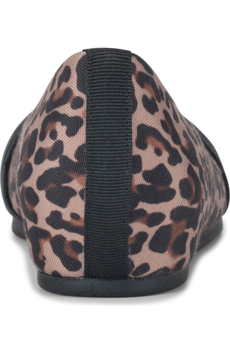 BARETRAPS Chainey Flat, Alternate, color, Brown Multi