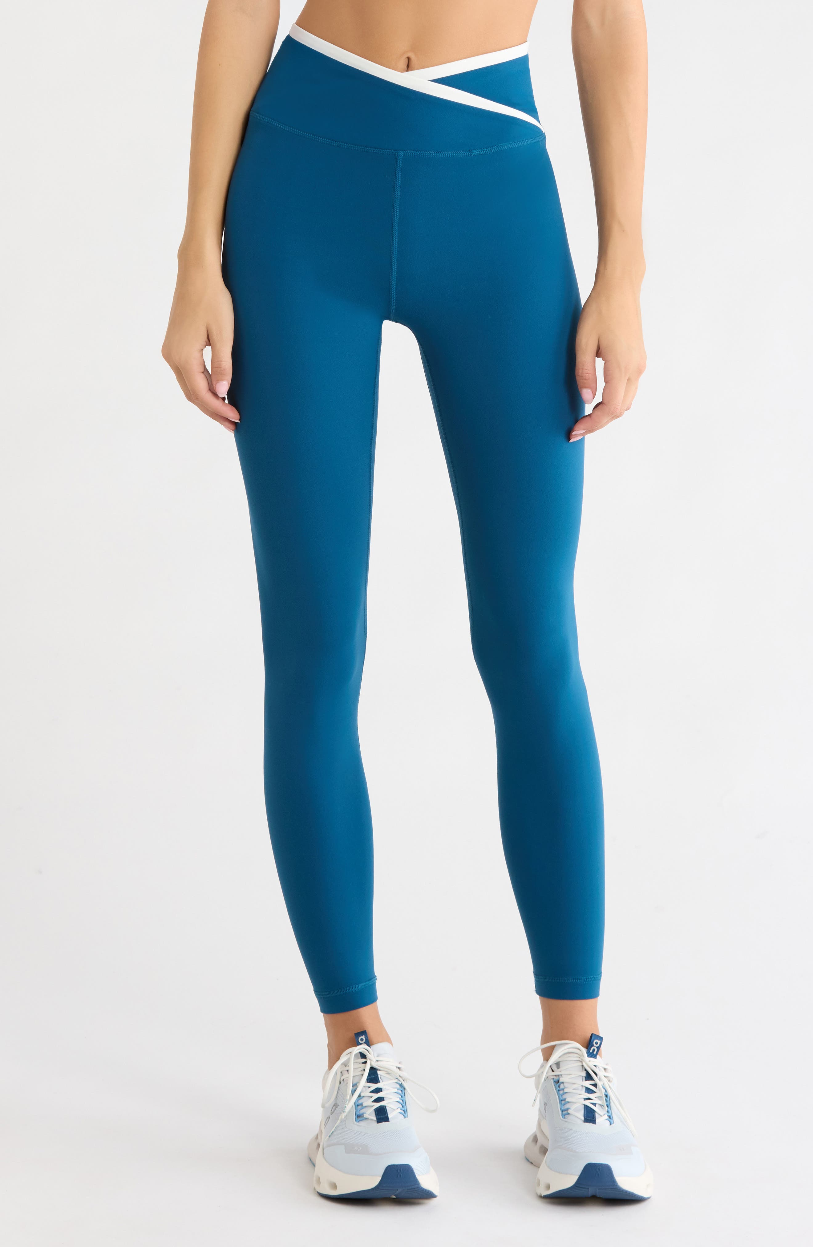 selected SAILOR BLUE/ VANILLA