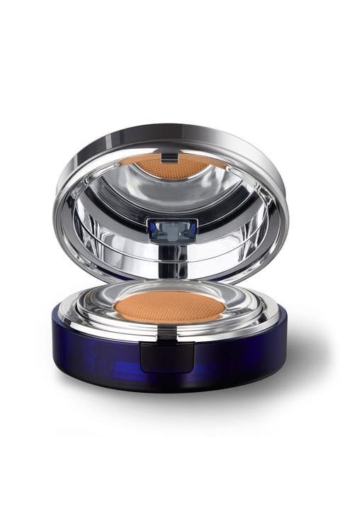 Skin Caviar Essence-in-Foundation