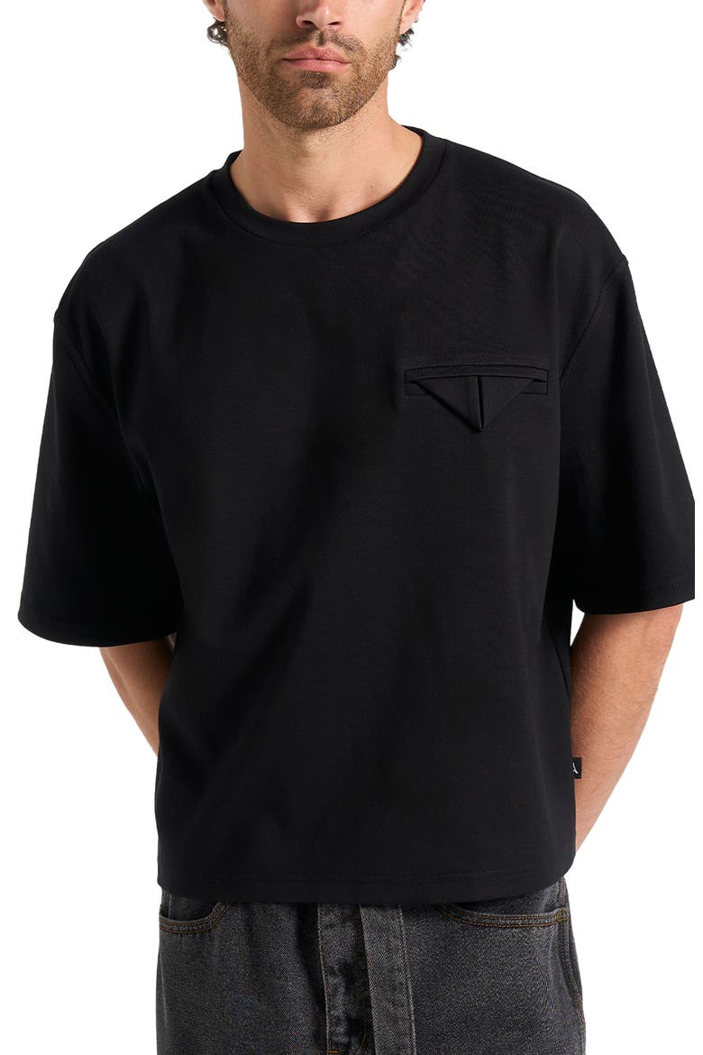 Leon Boxy Cropped T-Shirt, Alternate, color, Black