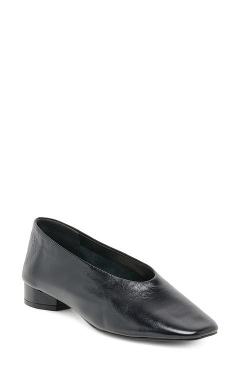 Andey Leather Flat