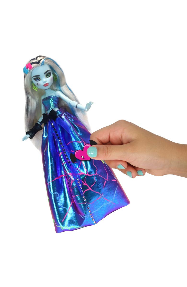 Tara Toy Monster High Fangtastic Fashion Designer Doll Kit,3+, Alternate, color, Multicolored