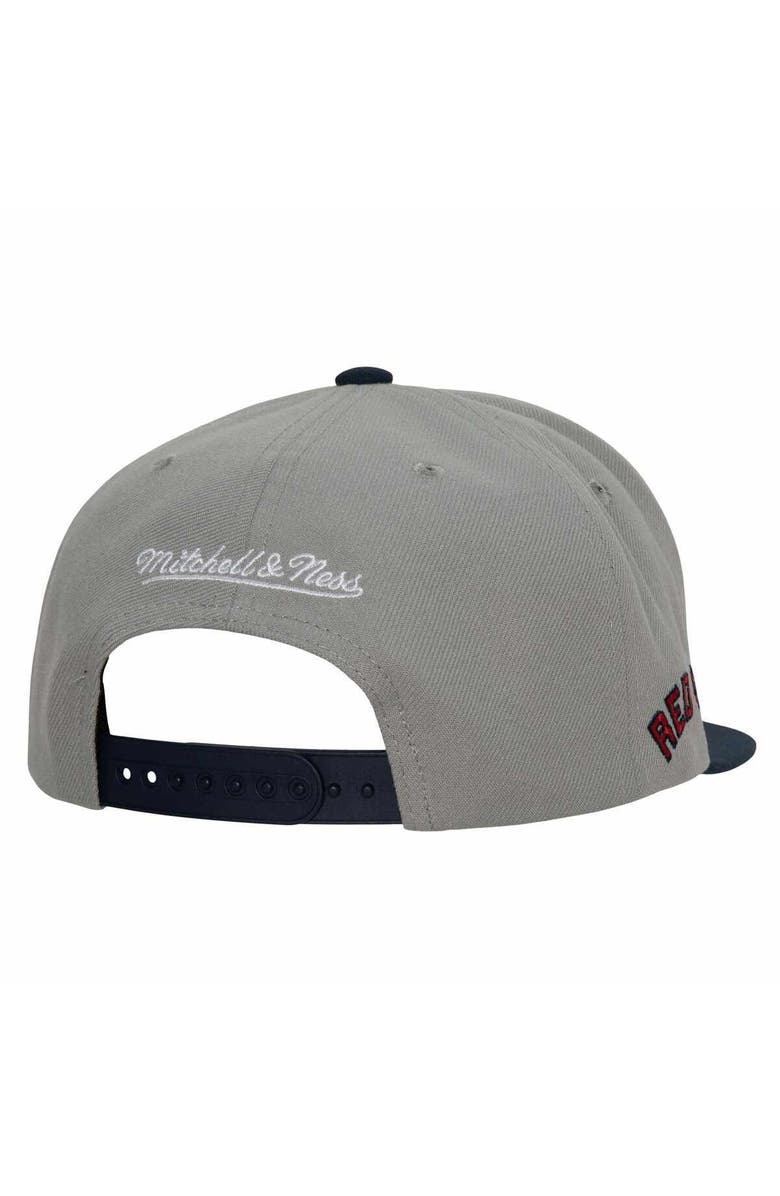 Mitchell & Ness Men's Mitchell & Ness Gray Boston Red Sox Cooperstown Collection Snapback Hat, Alternate, color, Gray