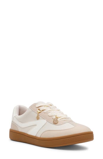 Dolce Vita Dv By  Voyage Sneaker