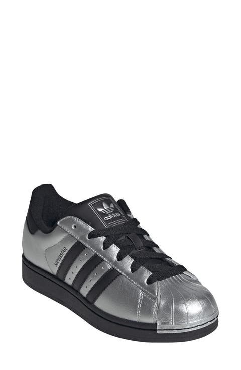 Superstar II Sneaker
