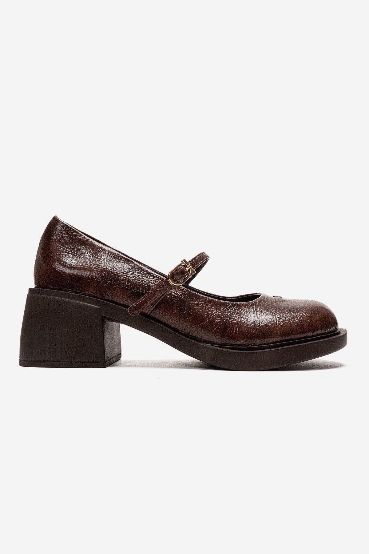 Prologue Shoes Luanda Block Heel Mary Jane Shoes, Alternate, color, Brown