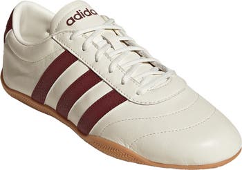 Grand Court Lo Sneaker