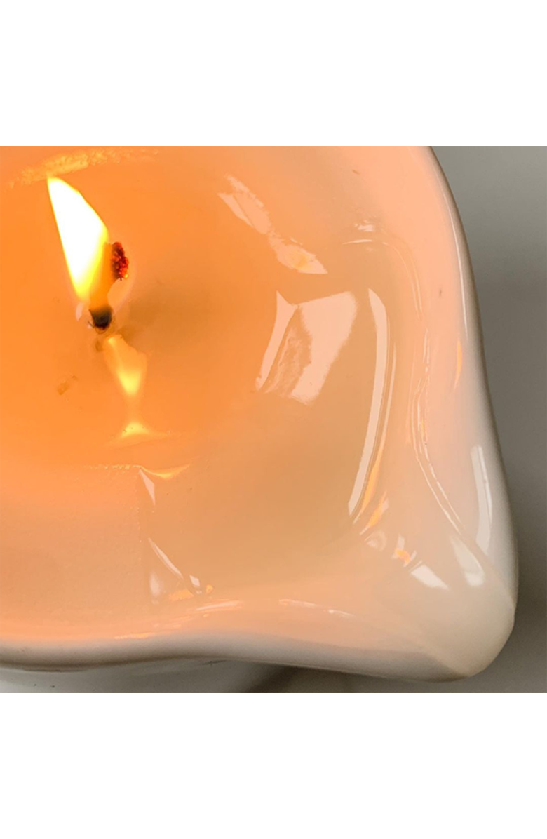 Yon-Ka Paris Taiga Massage Oil Candle for Aromatherapy 4.4oz, Alternate, color, NO COLOR