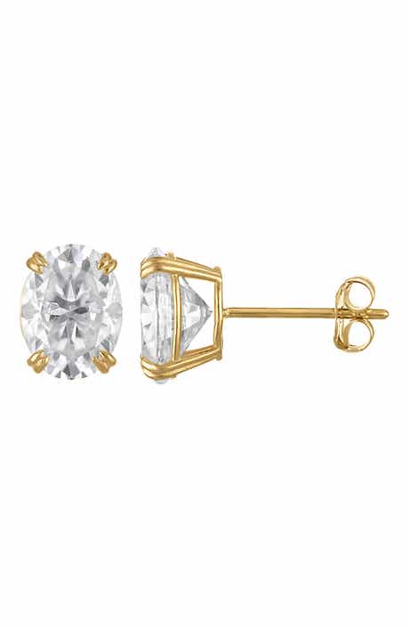 FZN <p>14k Gold Oval Moissanite Stud Earrings</p>