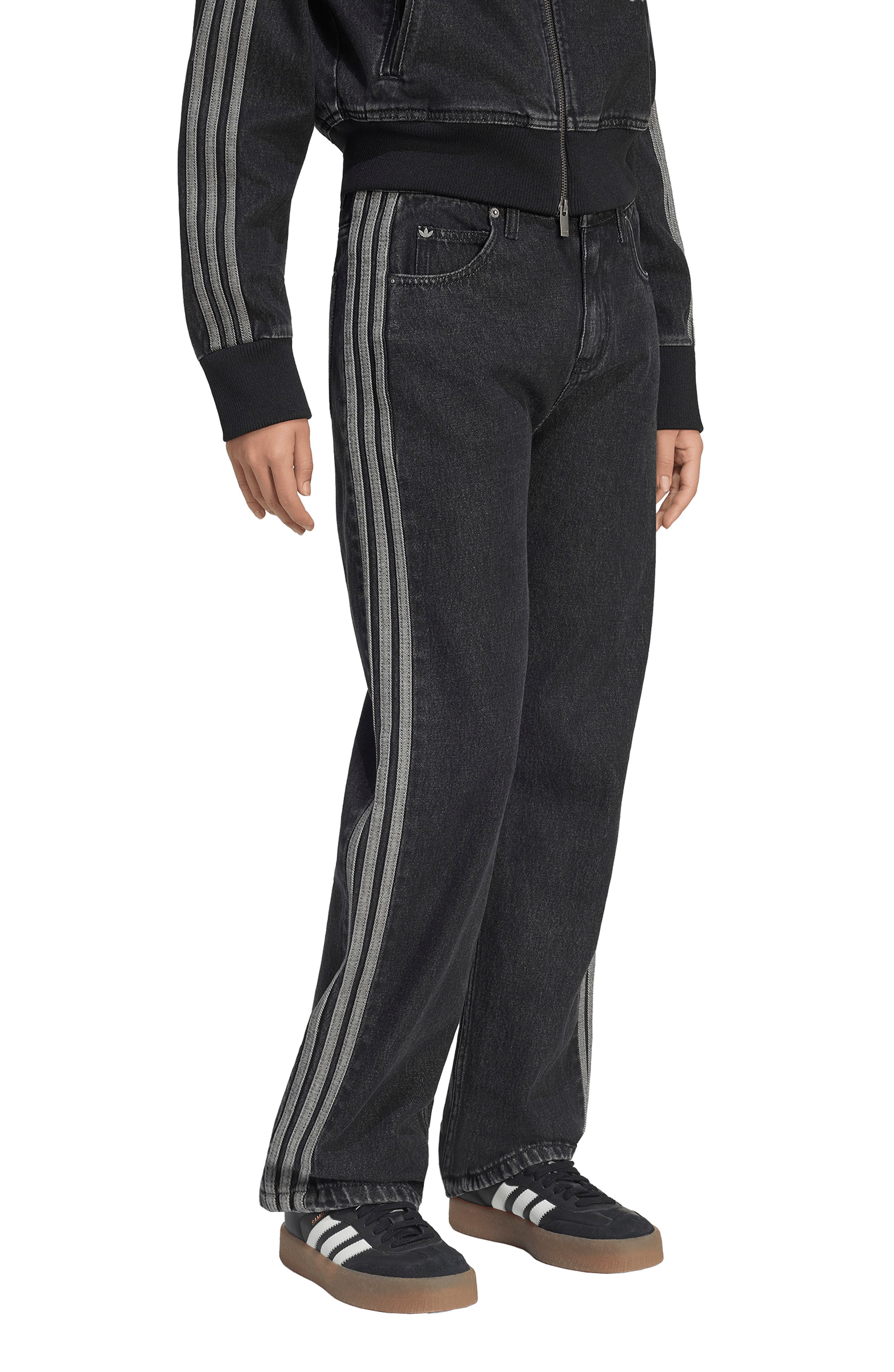 TRUE BLACK DENIM
