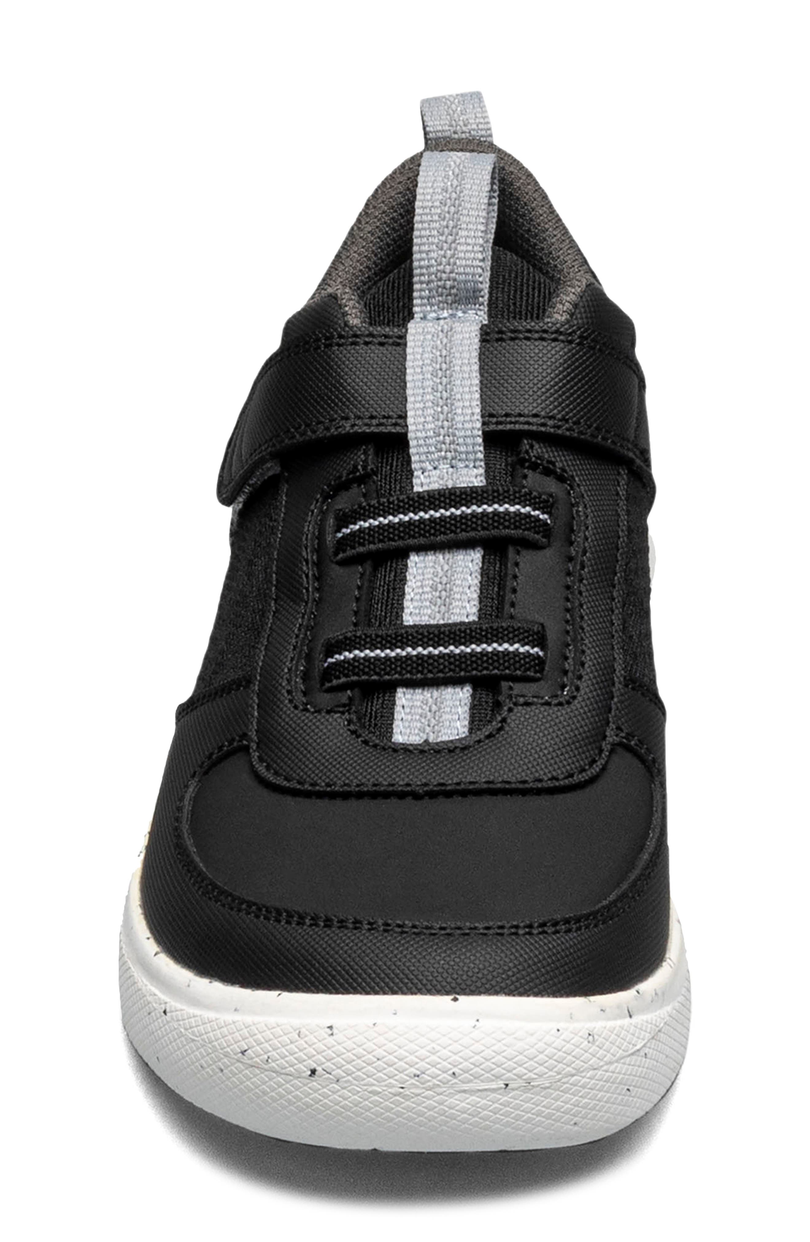 Bogs Skyline Kicker Water Resistant Sneaker, Alternate, color, Black