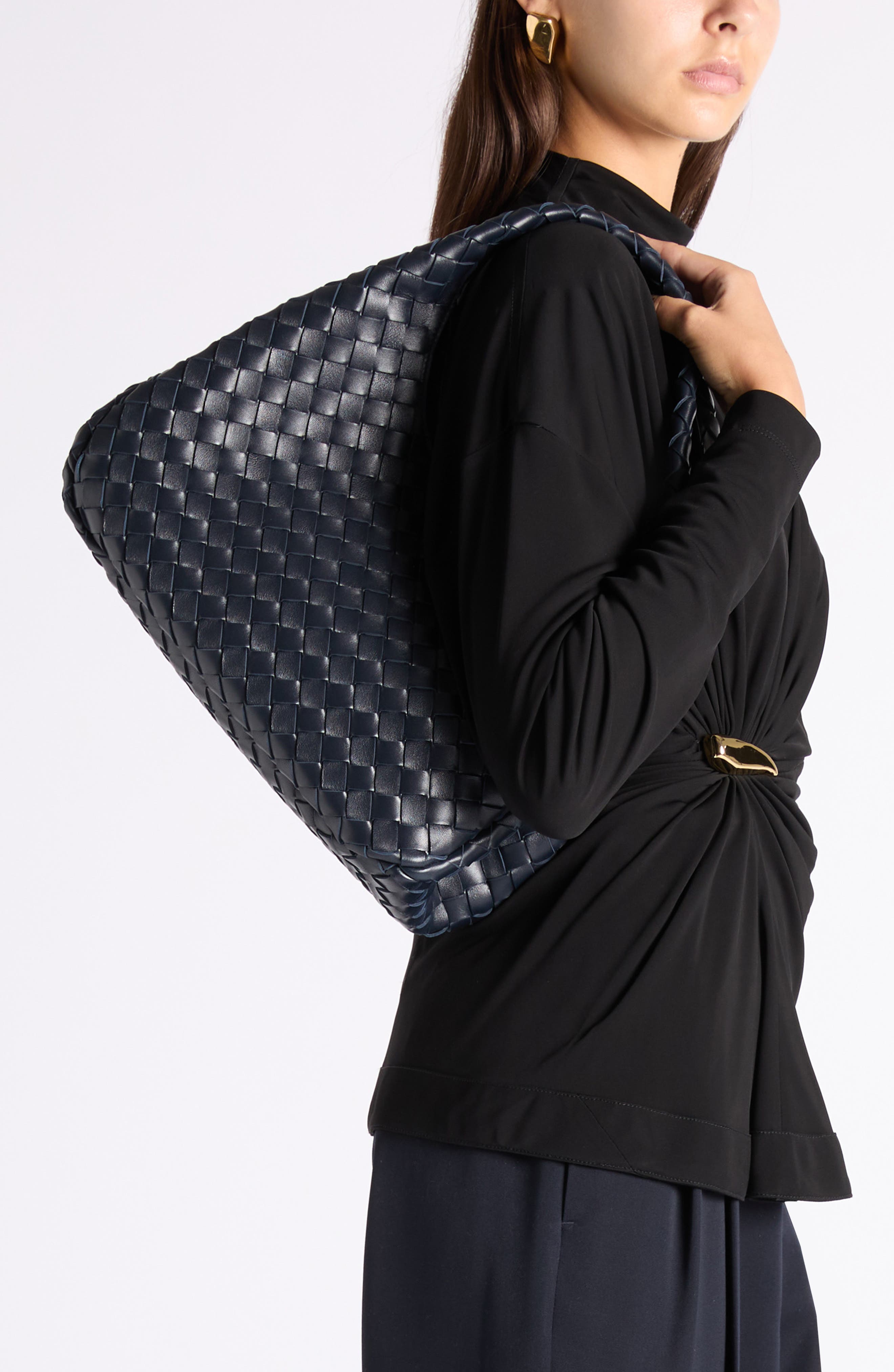 Campana Intrecciato Leather Shoulder Bag, Alternate, color, 4338 MIDNIGHT-MUSE BRASS