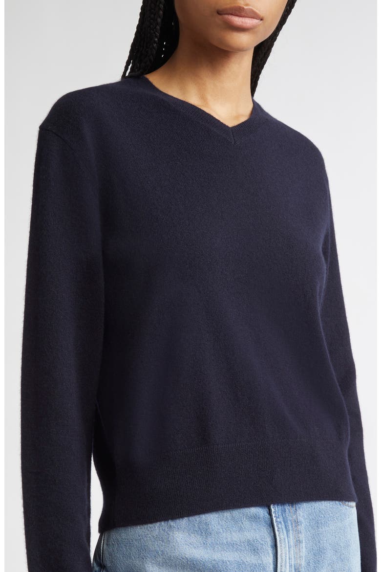Classic V-Neck Cashmere Sweater, Alternate, color, NAVY