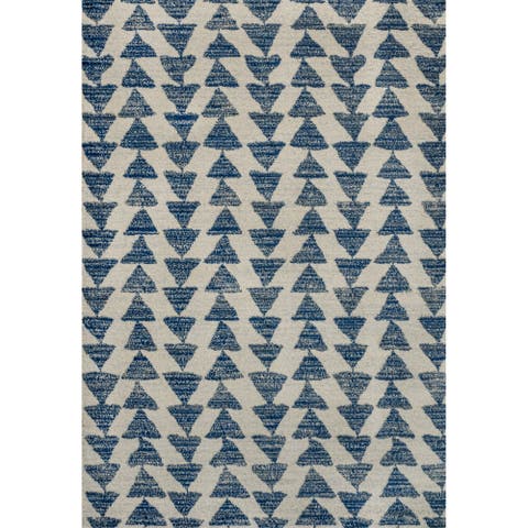 Aisha Moroccan Triangle Geometric Area Rug