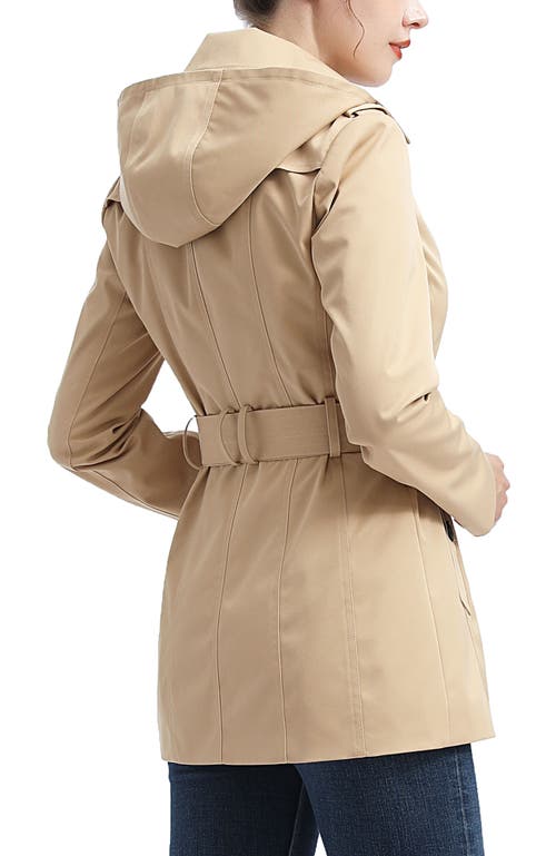 Kimi & Kai Noa Short Trench Coat In Brown
