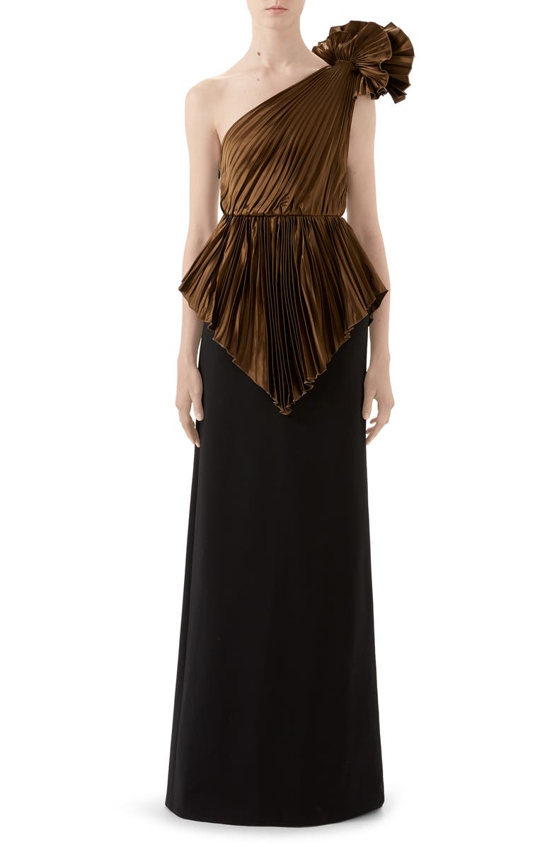 Gucci Plissé One-Shoulder Gown, Main, color, 