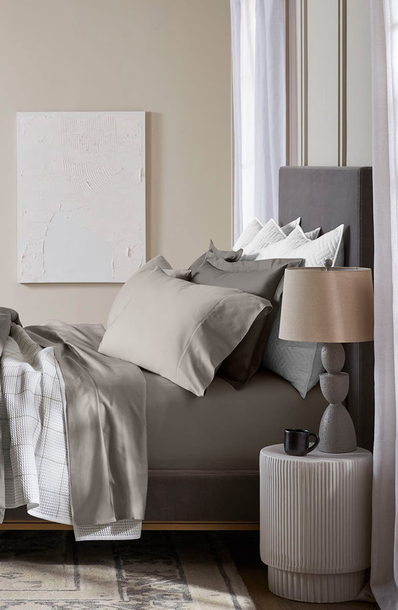 Boll & Branch Signature Soft 300 Thread Count Set of 2 Organic Cotton Pillowcases, Alternate, color, Pewter