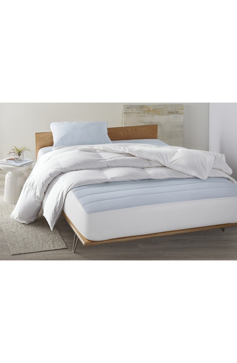Nordstrom Cooling Down Alternative Mattress Pad, Alternate, color, 