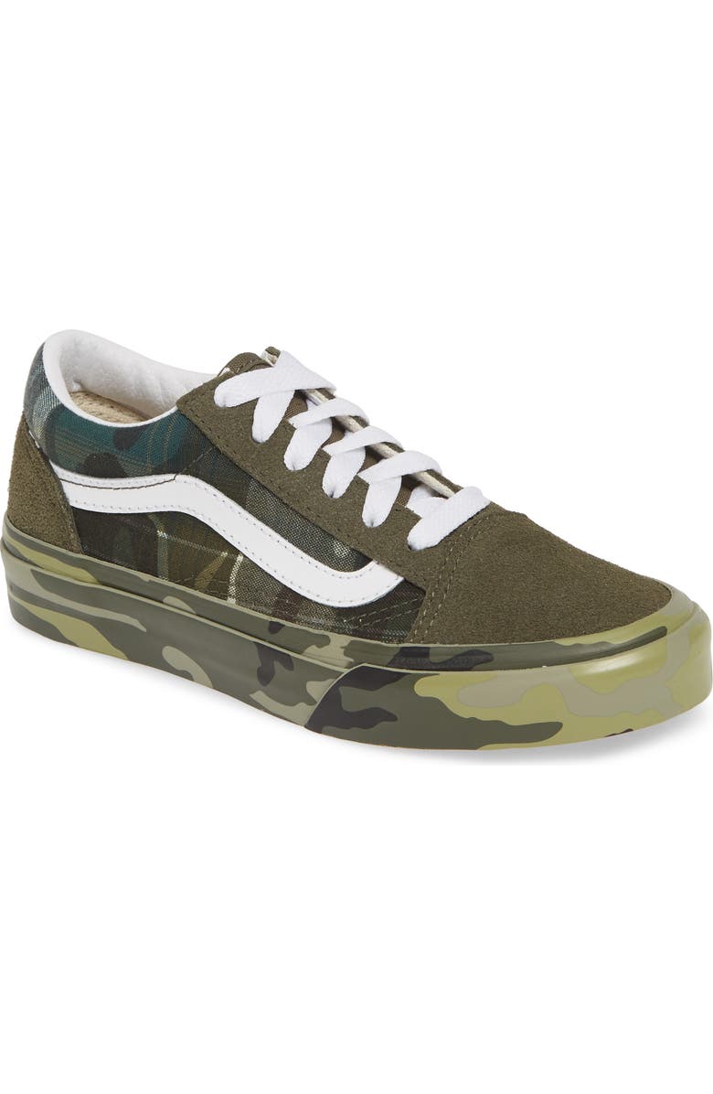 Vans Old Skool Sneaker, Main, color,