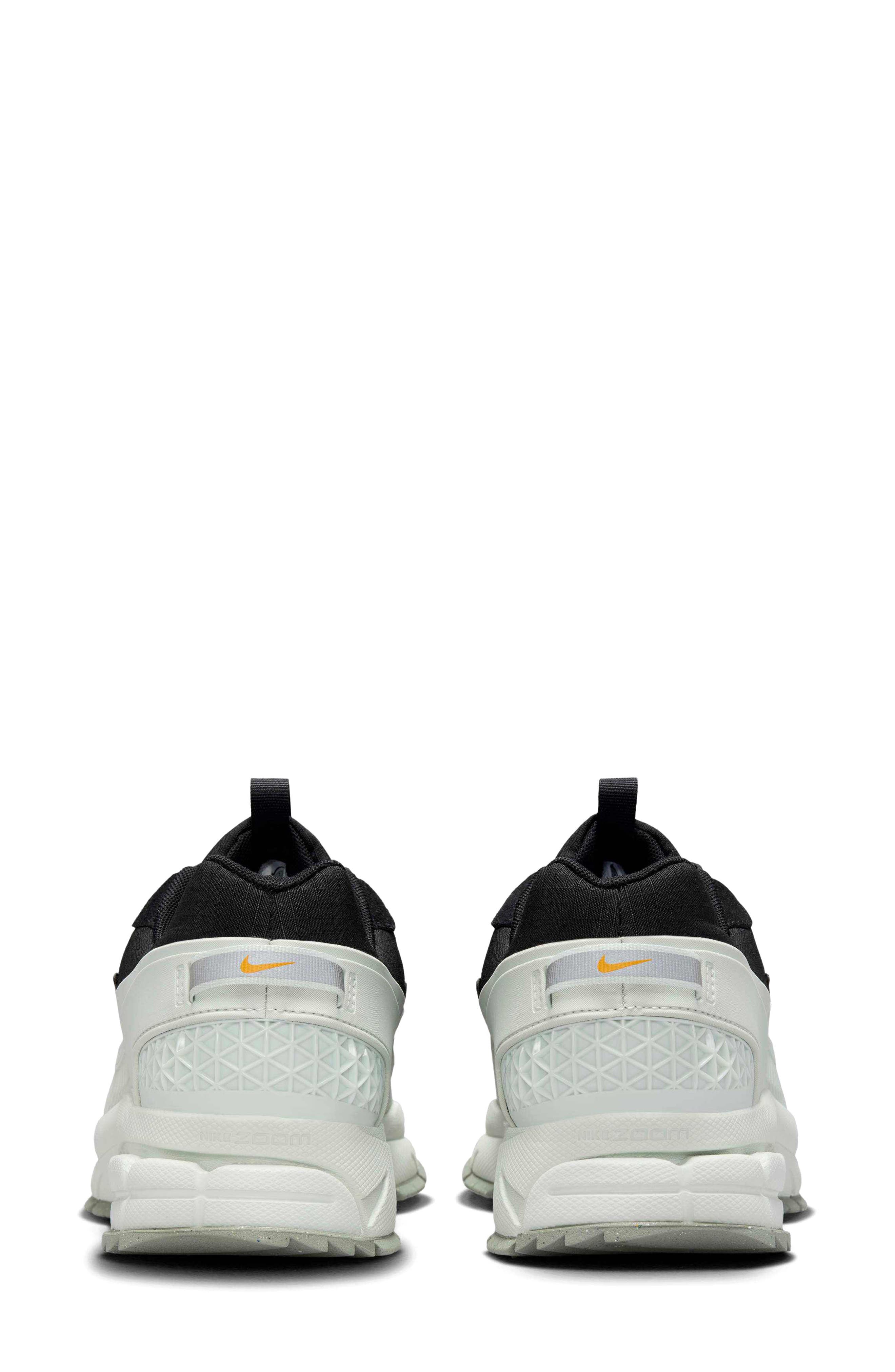 Nike Zoom Vomero Roam Winterized Sneaker, Alternate, color, 