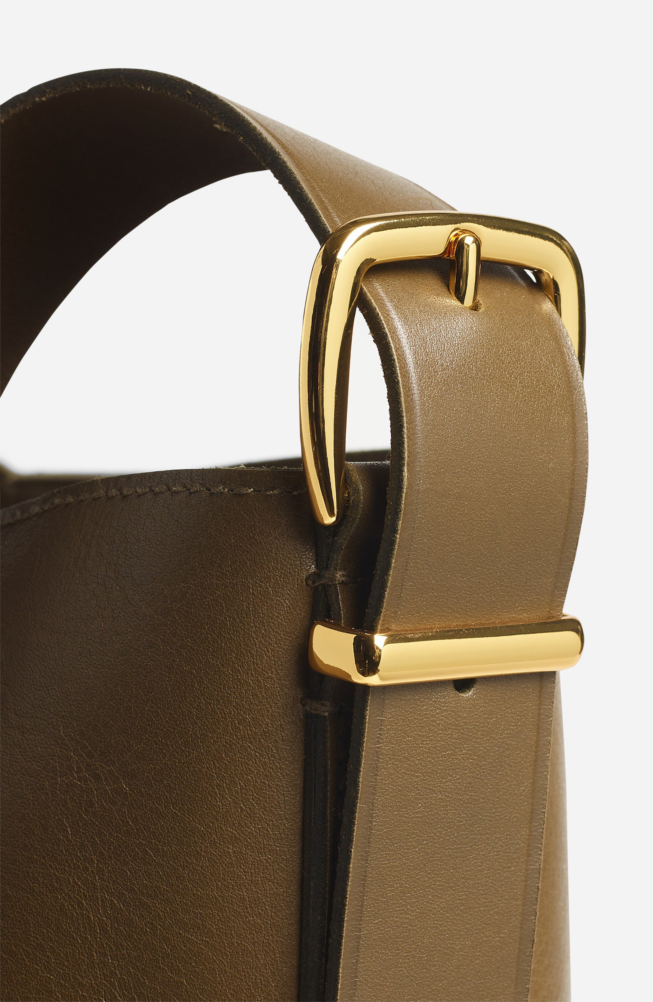 The Essential Bucket Tote (Nordstrom Exclusive), Alternate, color, BURNT OLIVE