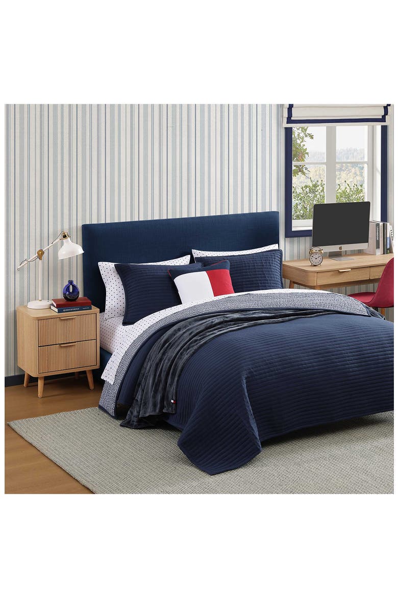 Gardena Check Quilt & Shams Set, Alternate, color, NAVY BLUE/ WHITE