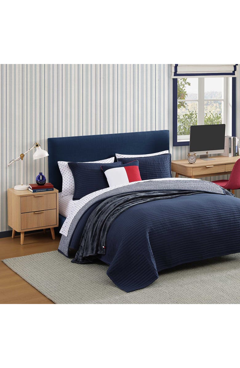 Tommy Hilfiger Gardena Check Quilt & Shams Set, Alternate, color, Navy Blue/ White