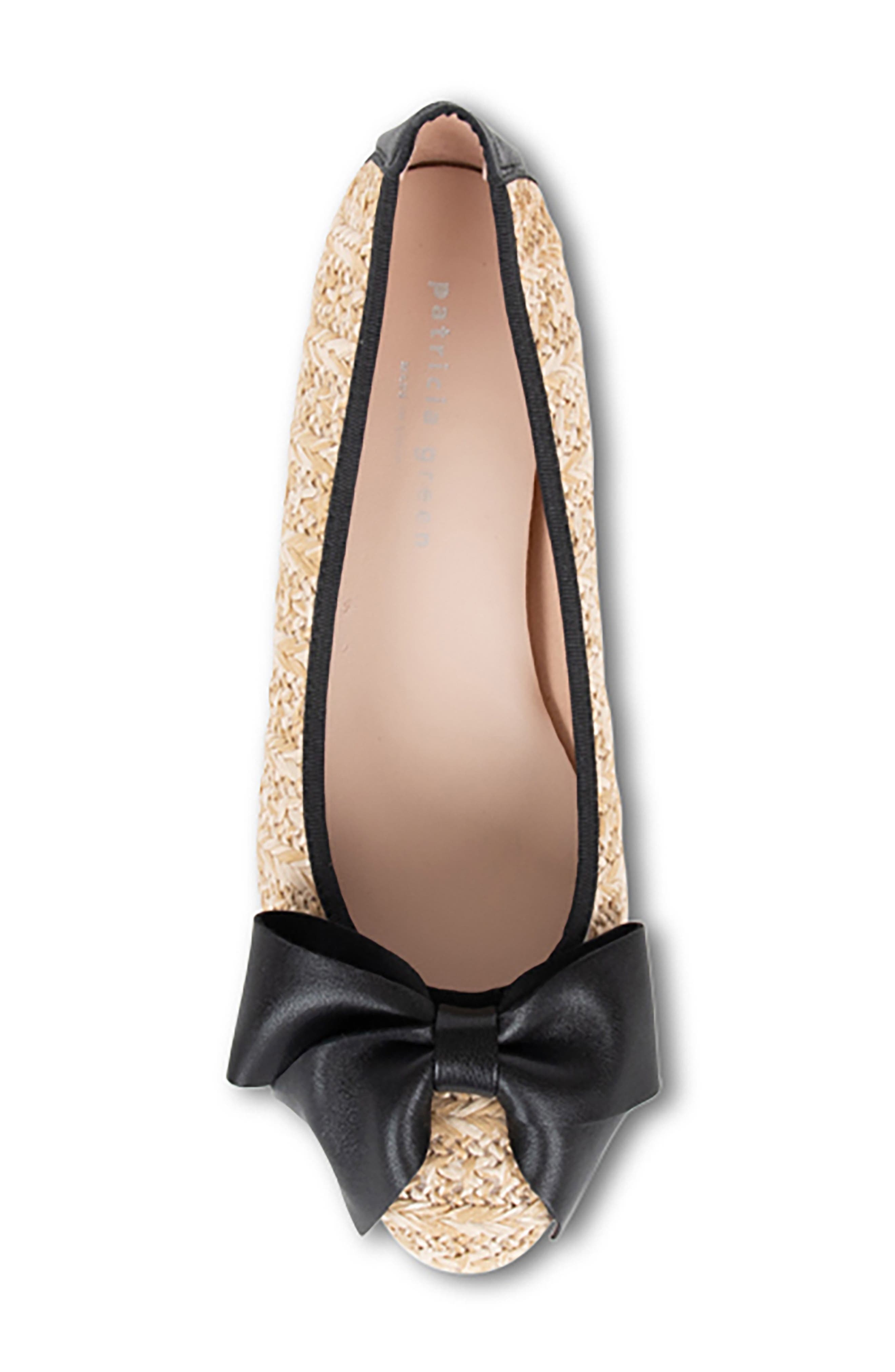 patricia green St. Tropez Bow Raffia Flat, Alternate, color, Tan Straw