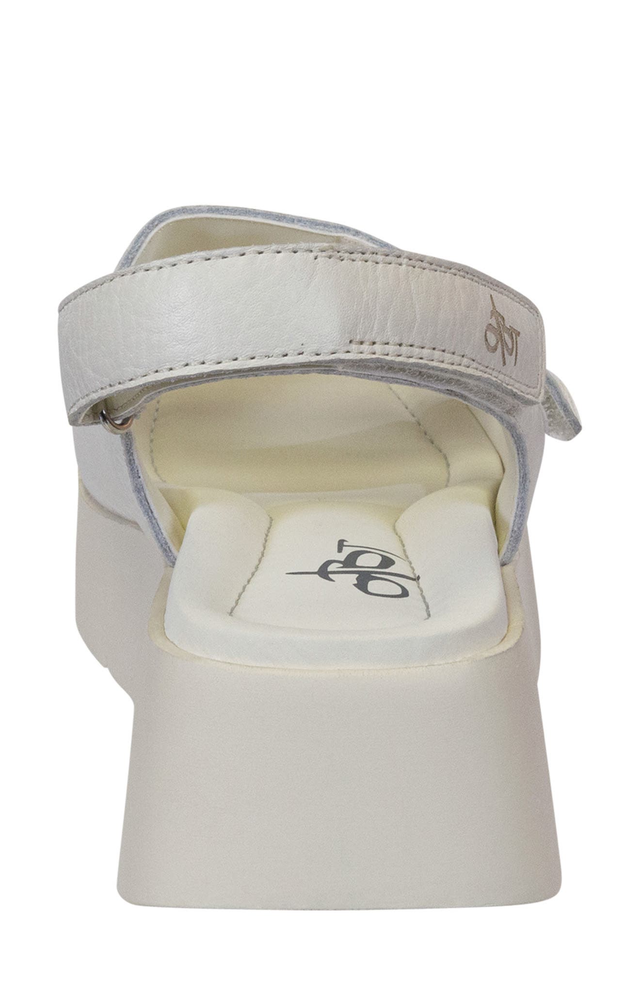 OTBT Assimilate Platform Sandal, Alternate, color, Chamois