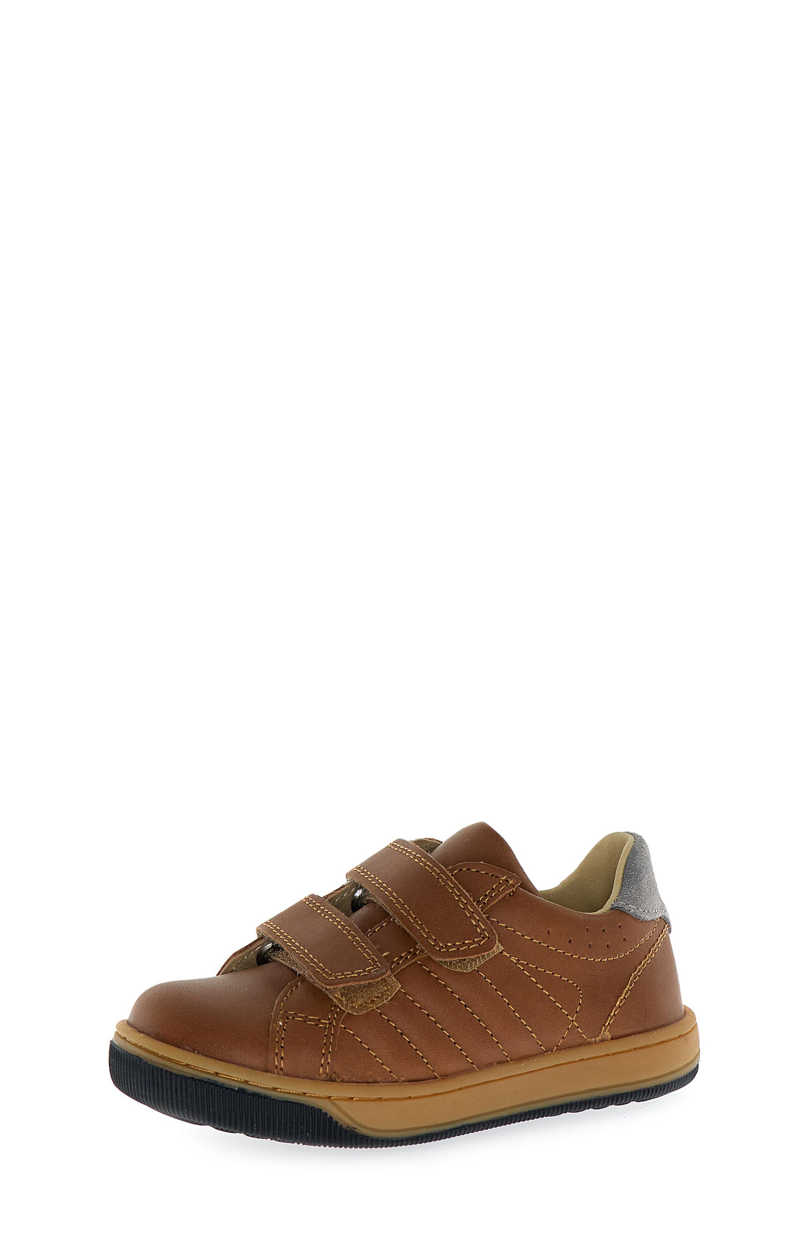 MEDIUM BROWN