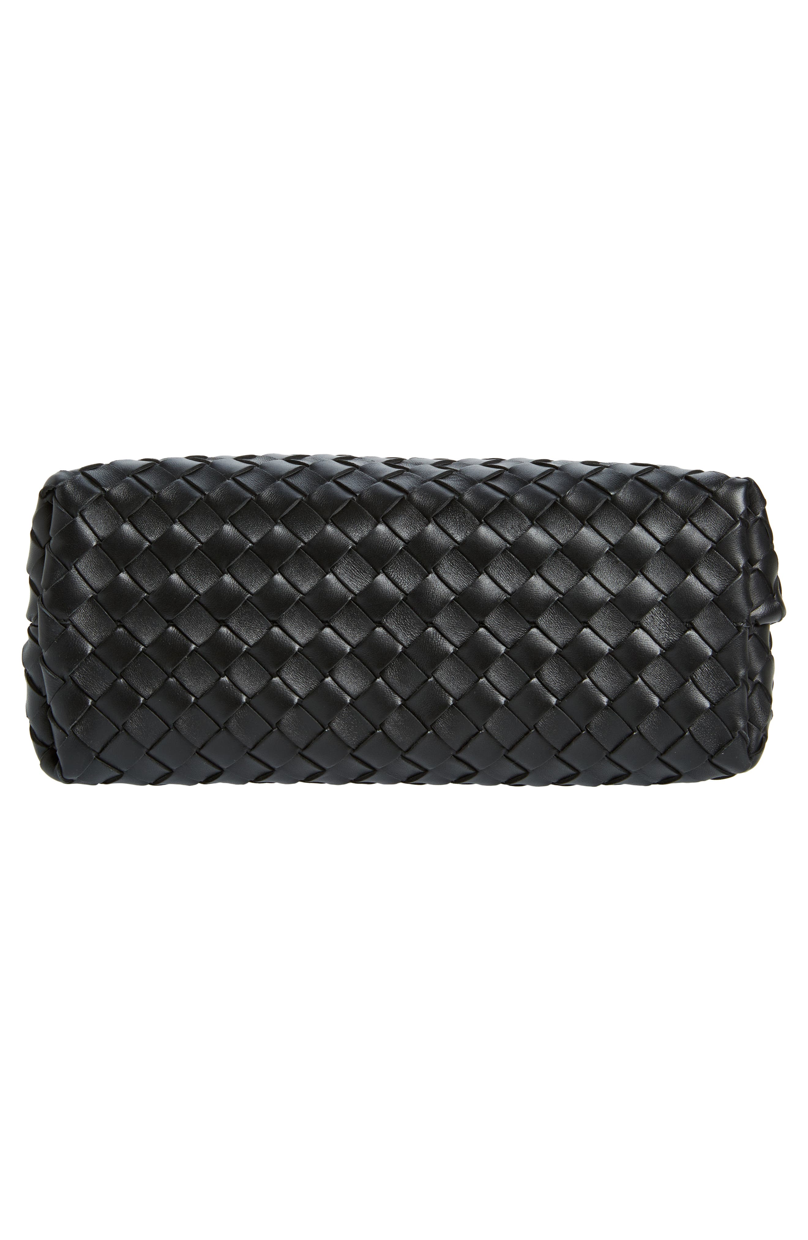 Женские сумки Bottega Veneta Medium Andiamo Intrecciato Shoulder Bag — фото 7