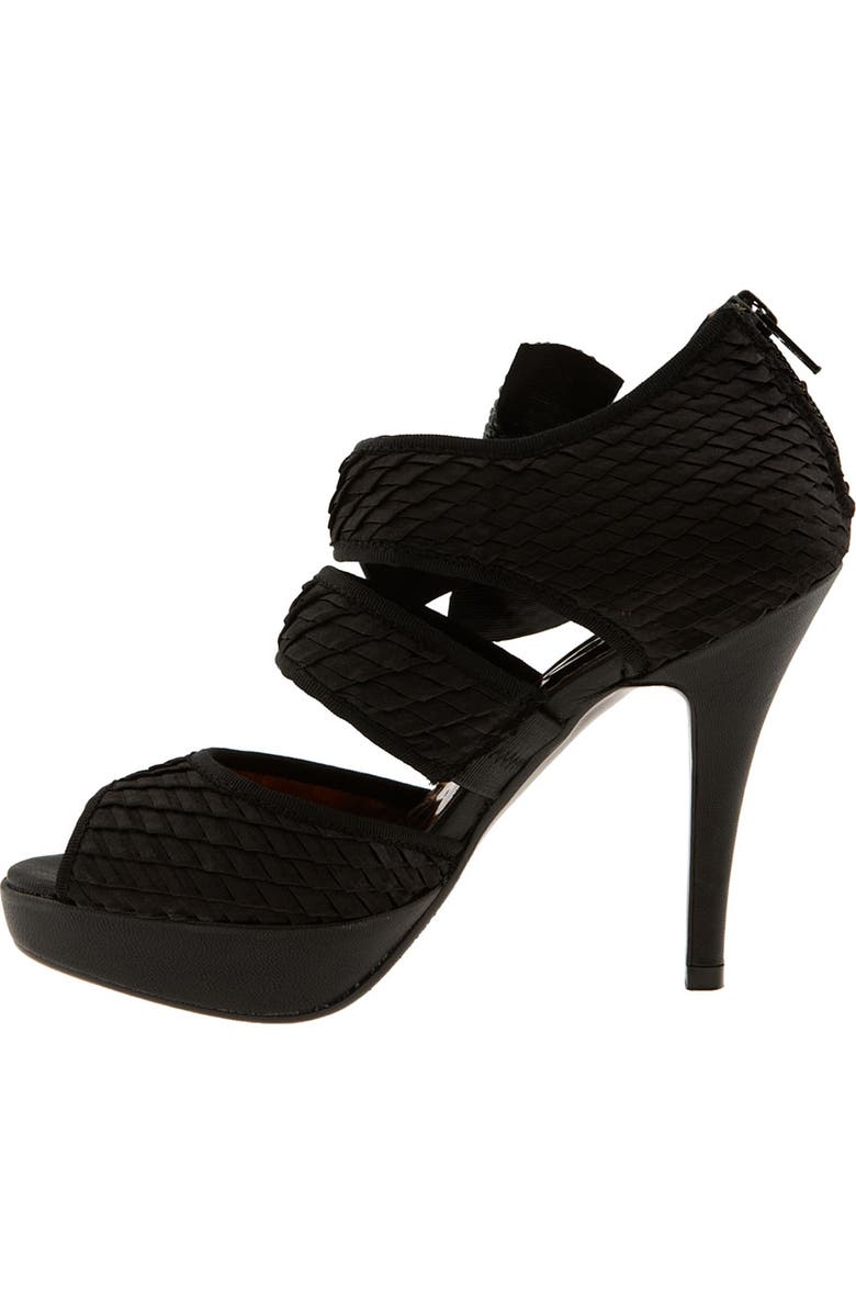 Poetic Licence , Alternate, color,