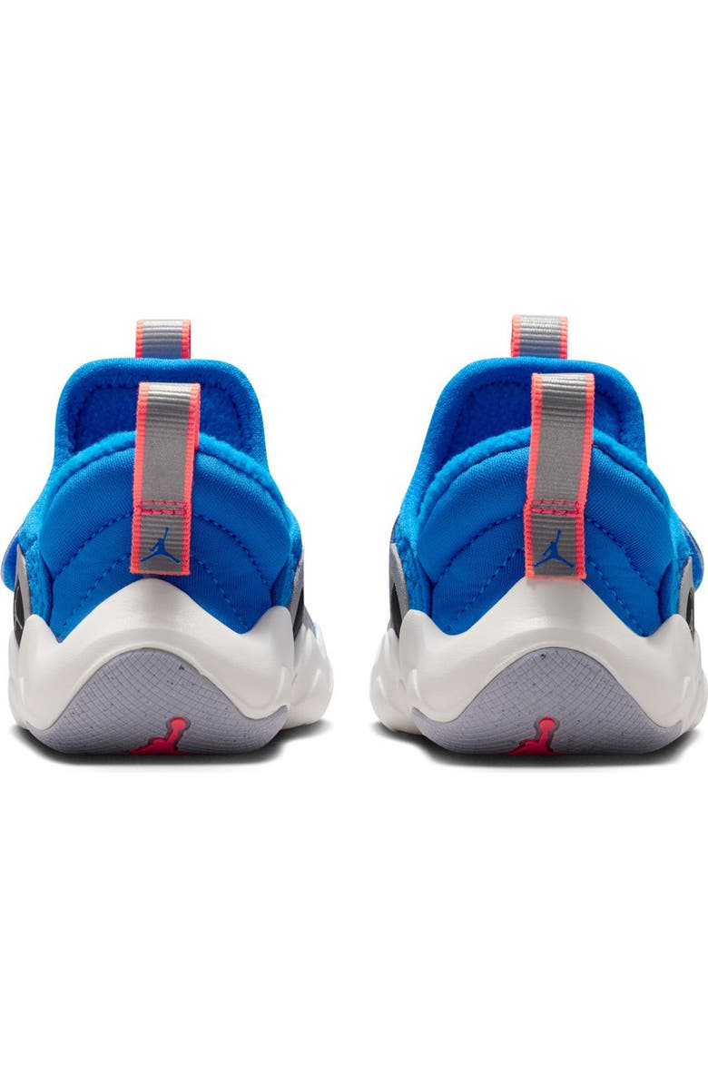 Nike 23/7.2 EasyOn Sneaker, Alternate, color, Photo Blue/ Noir/ Sail/ Metal