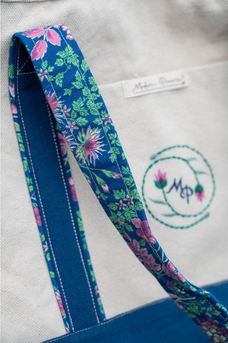 Prairie Essentials Tote Bag in Navy, Alternate, color, Navy