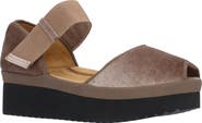 L'Amour des Pieds Amadour Platform Sandal