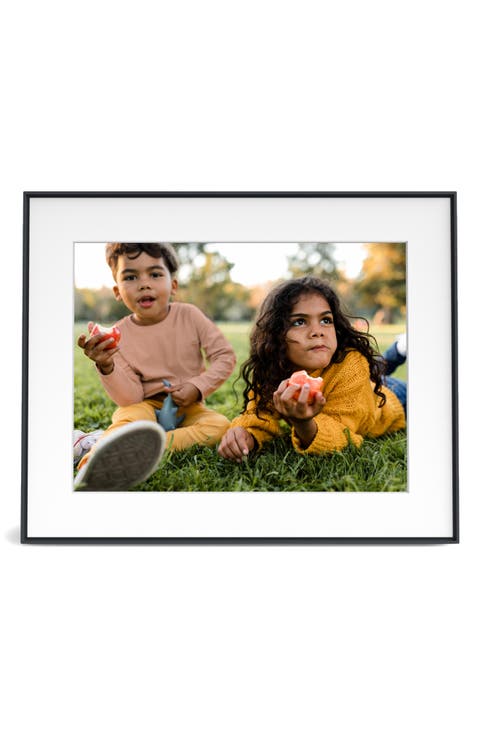 Walden 15-Inch Digital Photo Frame