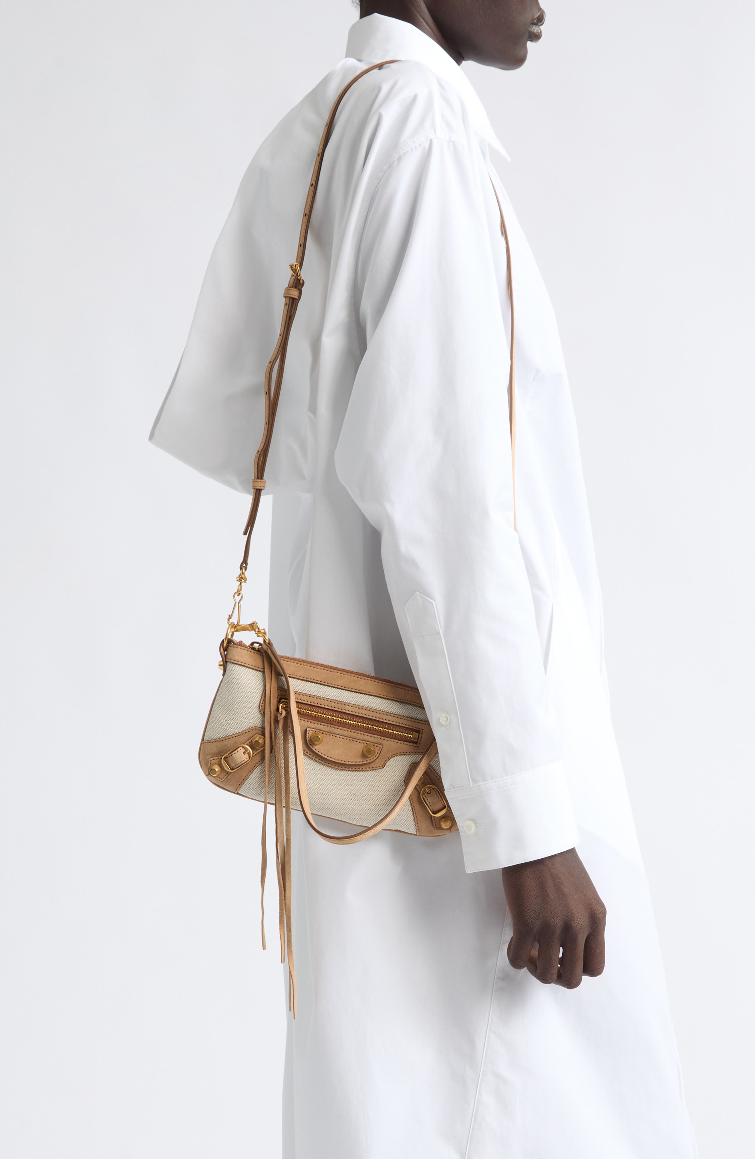 Le City Pouch Canvas & Leather Shoulder Bag, Alternate, color, 9226 NATURAL/ CAMEL