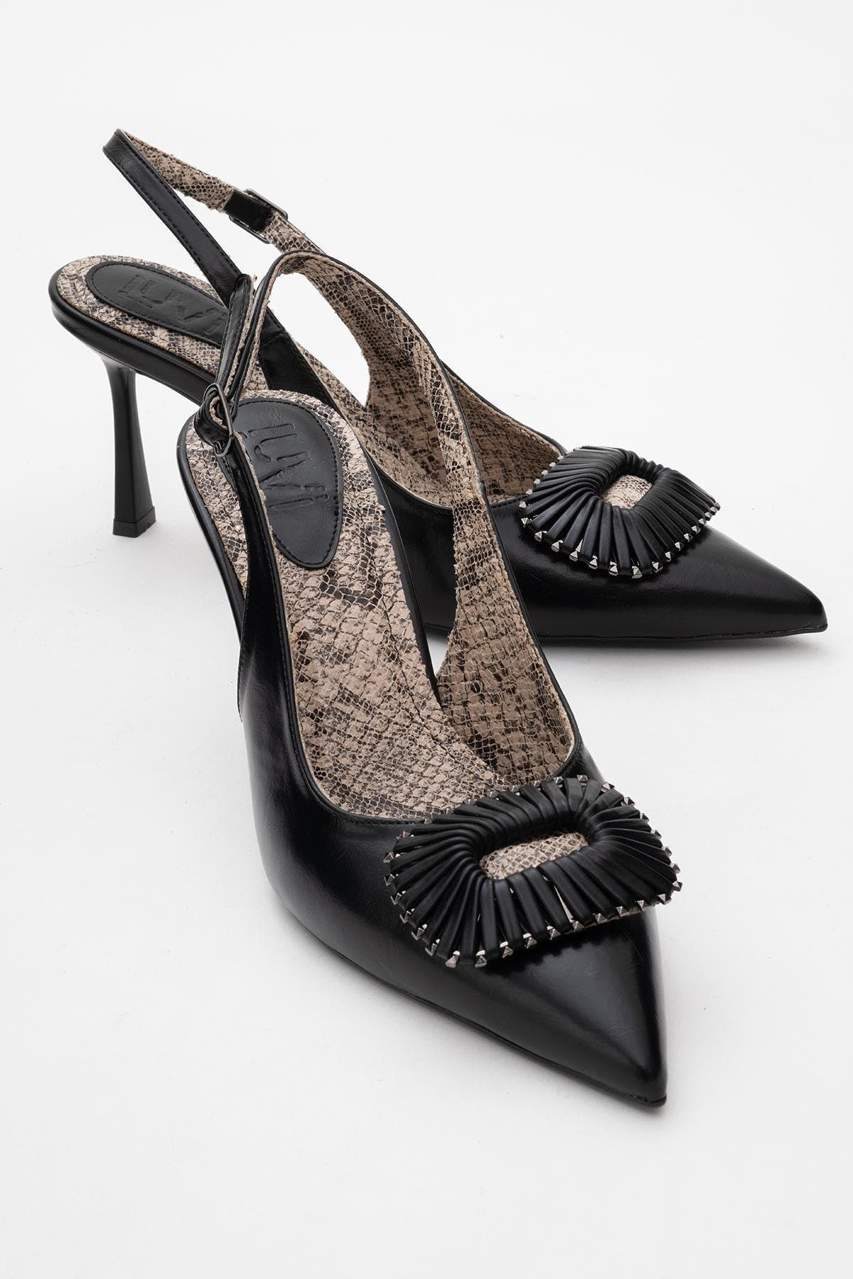 Prologue Shoes Spera Buckled Pointed Toe Pump, Alternate, color, Black Pattern