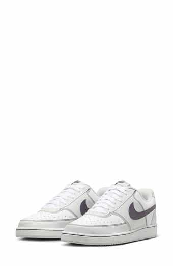 Nike Court Vision Low Sneaker