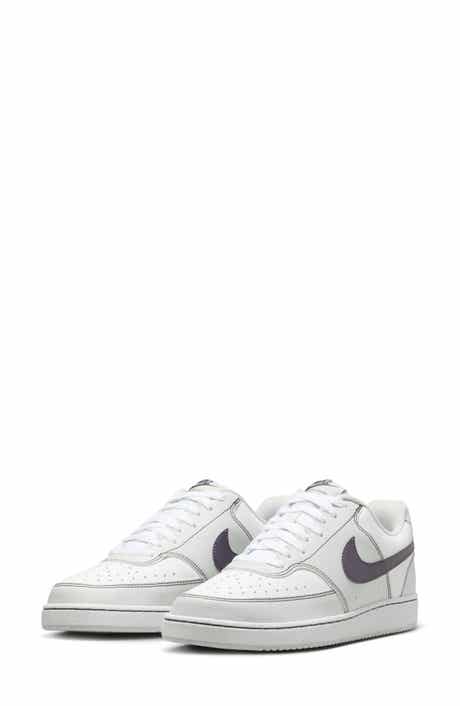 Nike Court Vision Low Sneaker