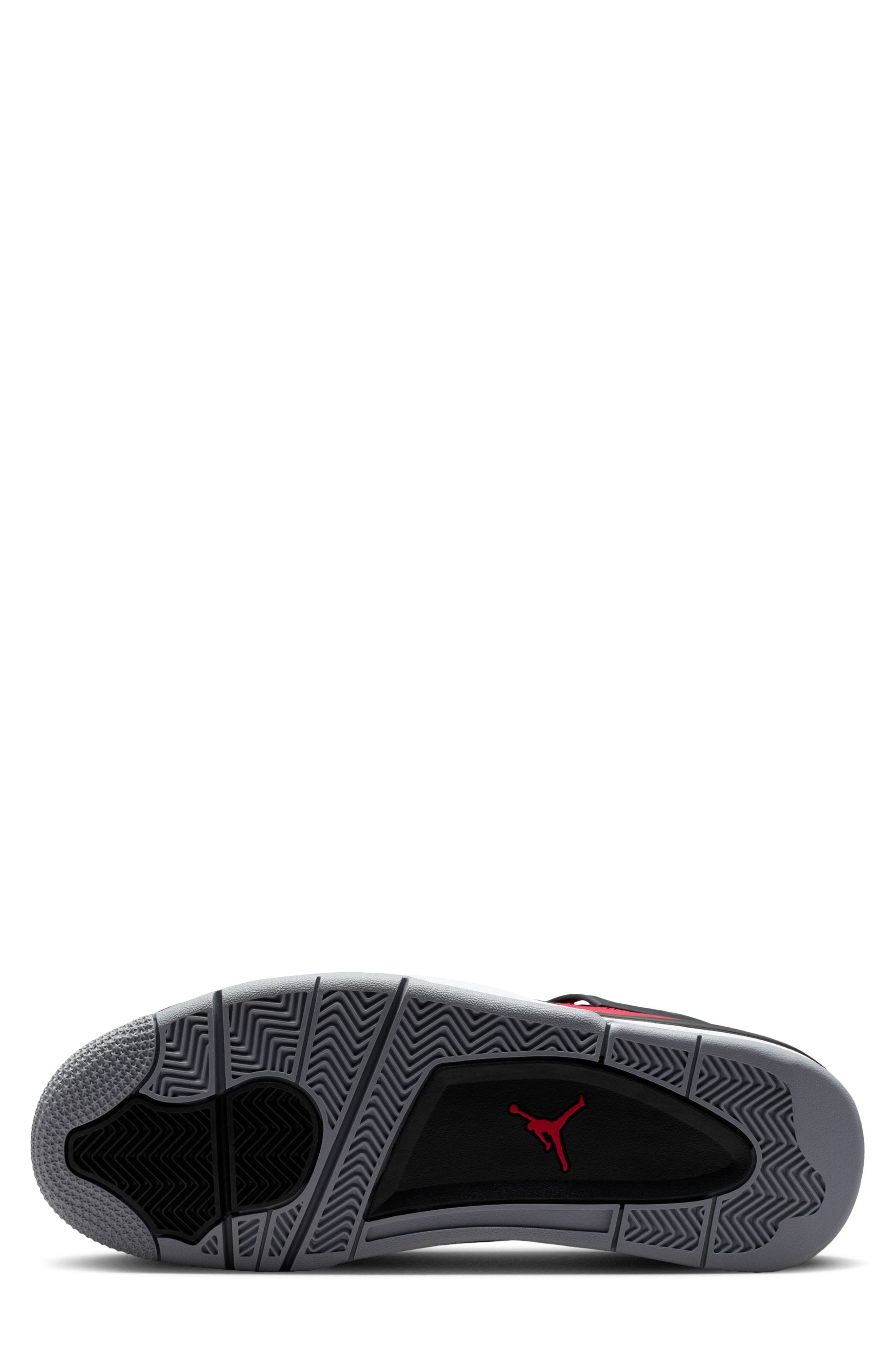 Air Jordan 4 Retro Basketball Sneaker, Alternate, color, FIRE RED/WHITE