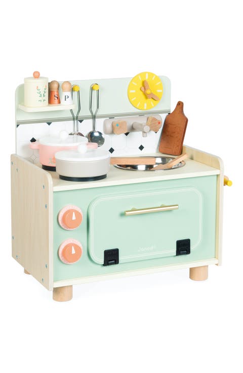 Cottage Chic Mini Kitchenette