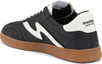 Sentlo Sneaker