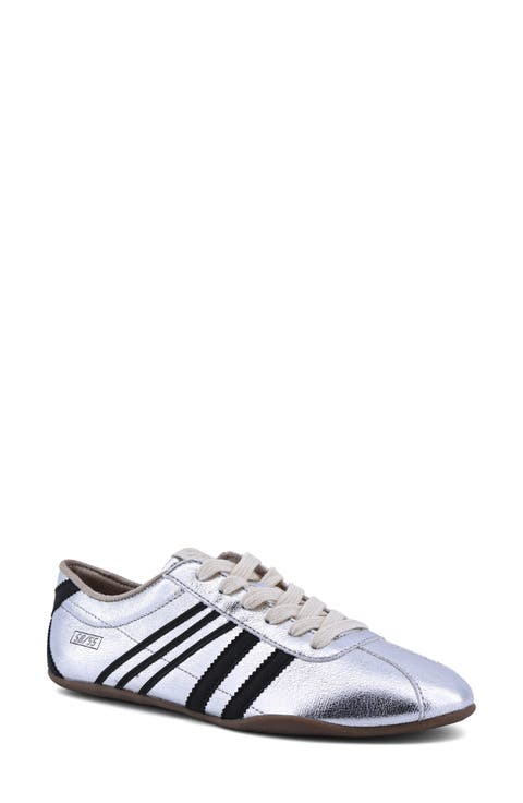 Paloma Sneaker
