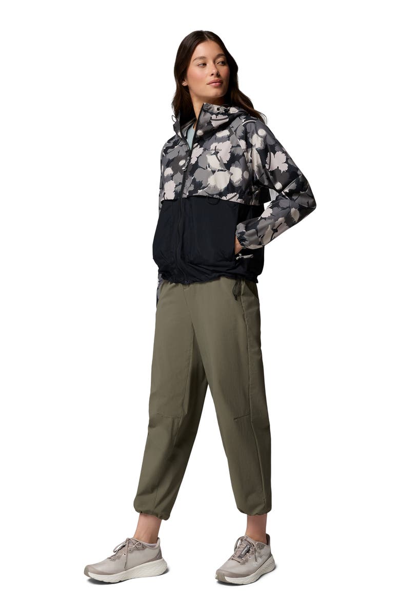 Columbia Spire Valley Print Water Repellent Windbreaker, Alternate, color, Black Ikatbloom Print/ Black