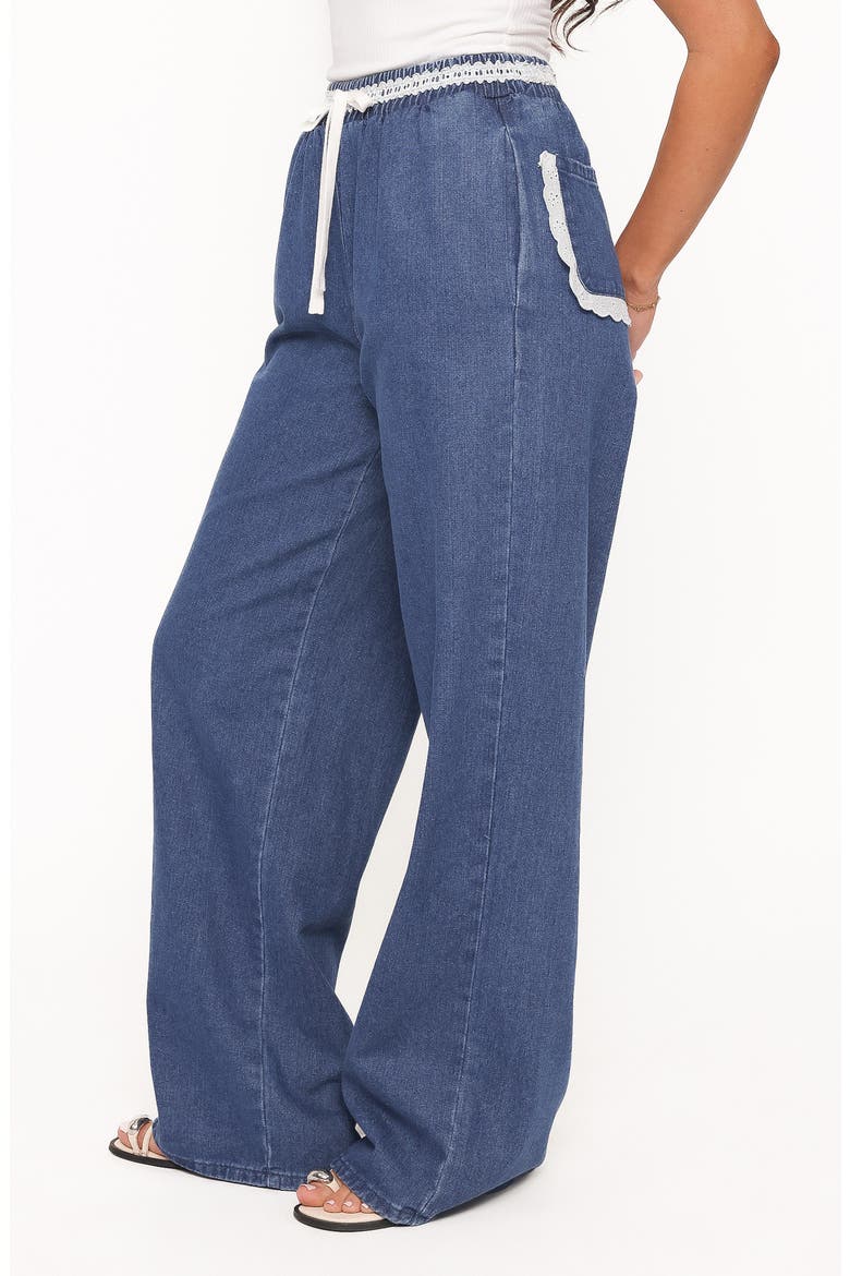 Siun Wide Leg Denim Joggers, Alternate, color, MEDIUM WASH