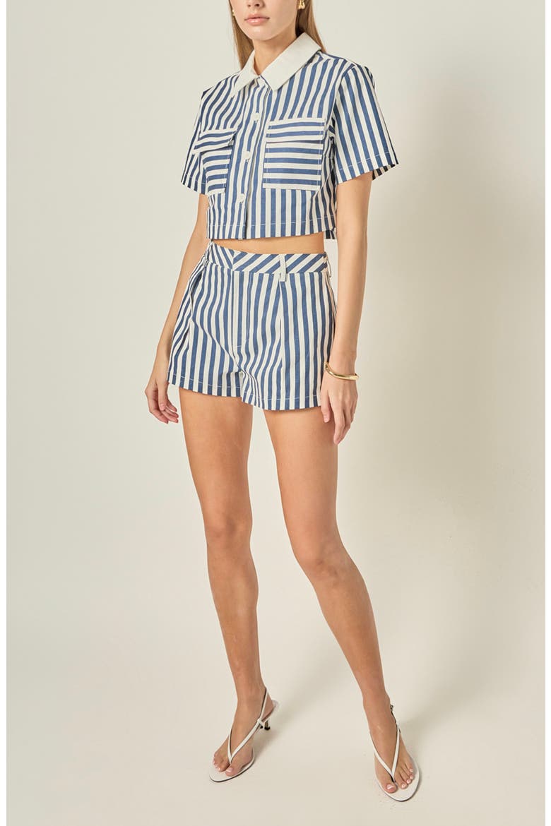 Striped Pleated Shorts, Alternate, color, NAVY/ OFF WHITE