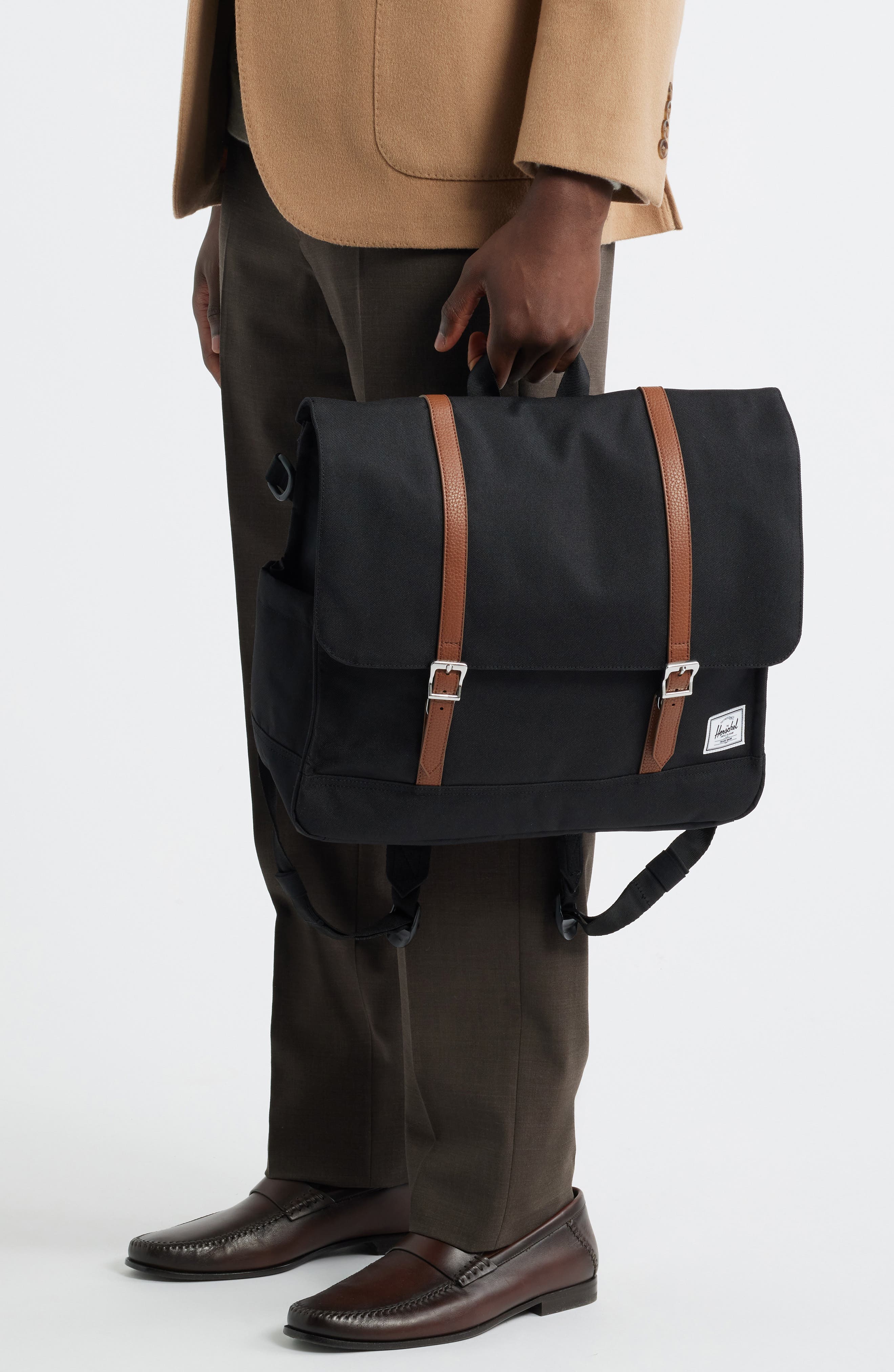 Herschel Supply Co. Survey Convertible Messenger Bag, Alternate, color, Black