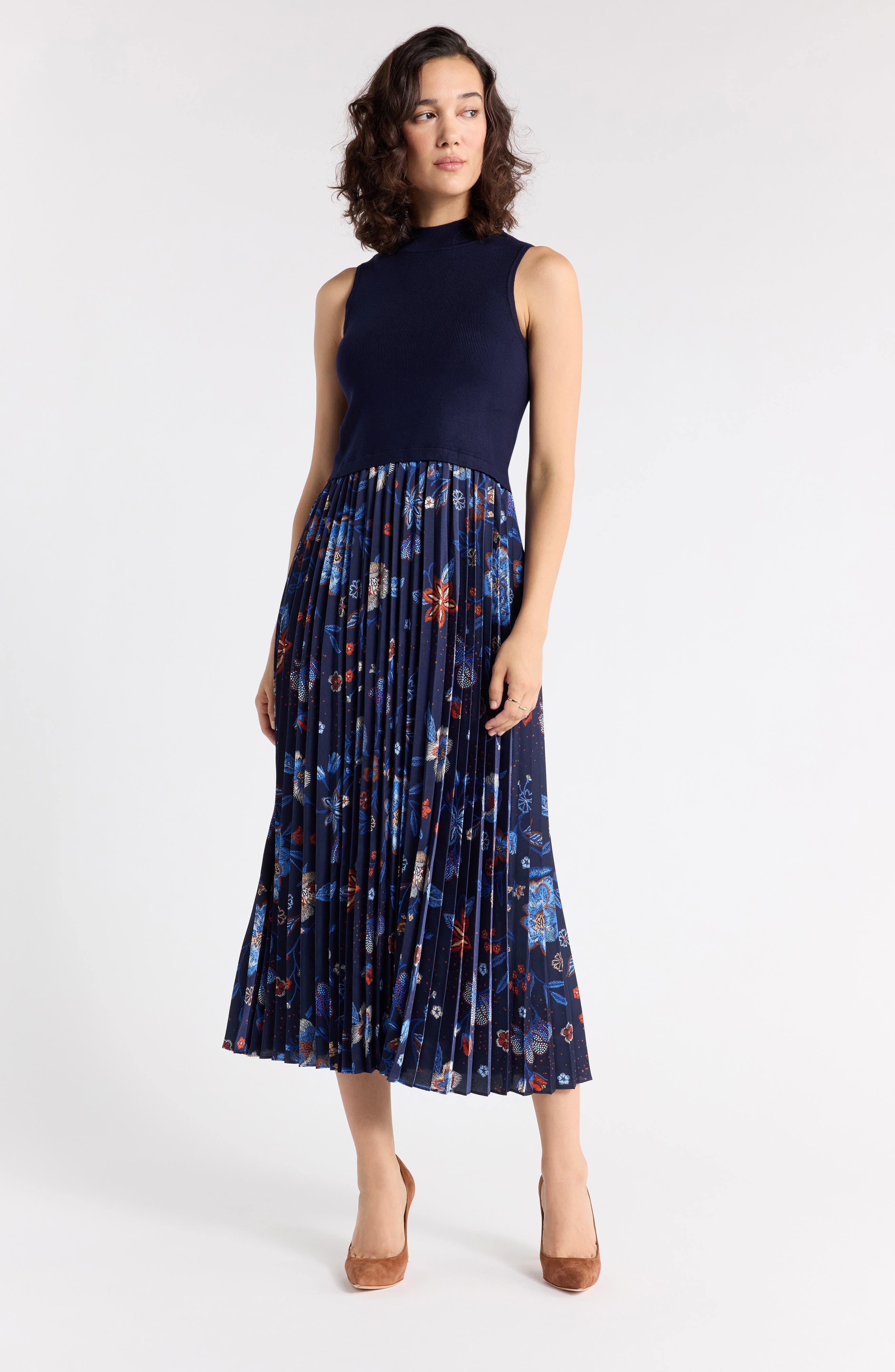 selected NAVY MULTI FLORAL